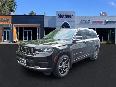 Used 2022 Jeep Grand Cherokee L Limited w/ Luxury Tech Group II AWD/4WD image 7