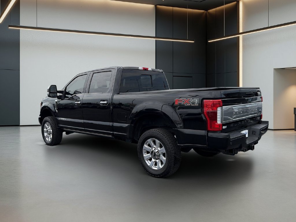 Used 2019 Ford F250 Platinum w/ Platinum Ultimate Package AWD/4WD image 3
