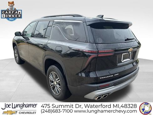 Used 2024 Chevrolet Traverse LT AWD/4WD image 5
