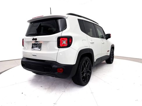 Used 2020 Jeep Renegade Latitude FWD image 16