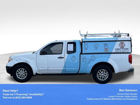 Used 2017 Nissan Frontier SV RWD image 8