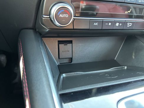 Used 2025 MAZDA CX-5 Carbon Edition image 26