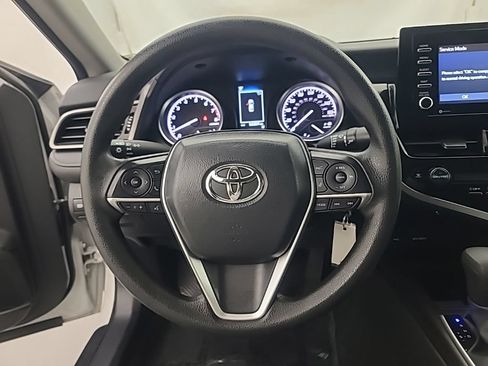 Used 2024 Toyota Camry LE FWD image 31