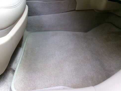 Used 2007 Buick Lucerne CXL w/ Luxury Package FWD image 18