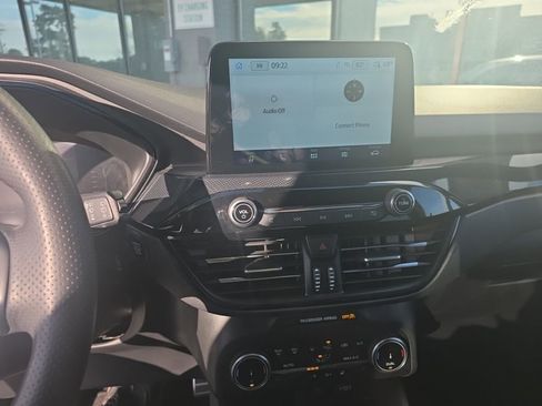 Used 2024 Ford Escape ST-Line image 24