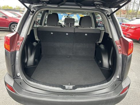 Used 2014 Toyota RAV4 LE AWD/4WD image 8