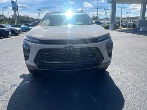 New 2026 Chevrolet Trax ACTIV w/ Driver Confidence Package FWD image 23