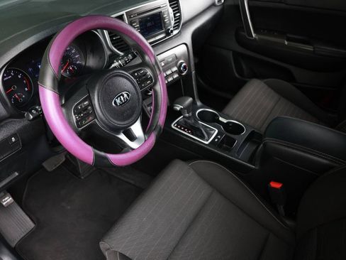 Used 2018 Kia Sportage LX FWD image 17