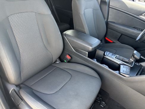 Certified 2026 Kia Sportage LX FWD image 8