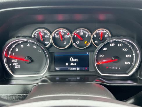 Used 2020 Chevrolet Silverado 1500 LT w/ All-Star Edition image 31