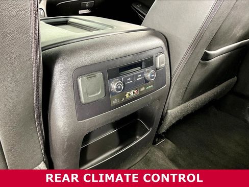 Used 2016 Chevrolet Tahoe LT image 10