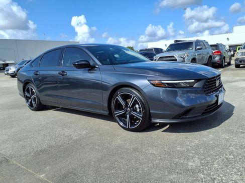 Certified 2026 Honda Accord SE image 2