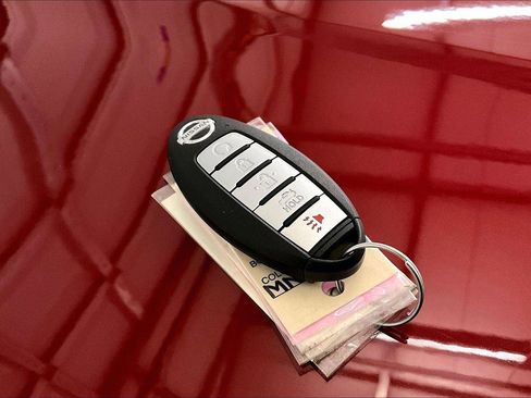 Used 2021 Nissan Altima 2.5 SV w/ SV Premium Package image 9