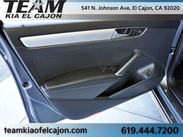 Used 2016 Volkswagen Passat 1.8T S FWD image 22