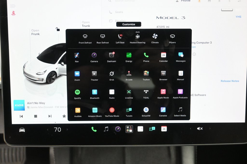Used 2023 Tesla Model 3 Standard Range RWD image 26