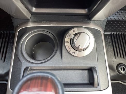 Used 2023 Toyota 4Runner Limited image 31