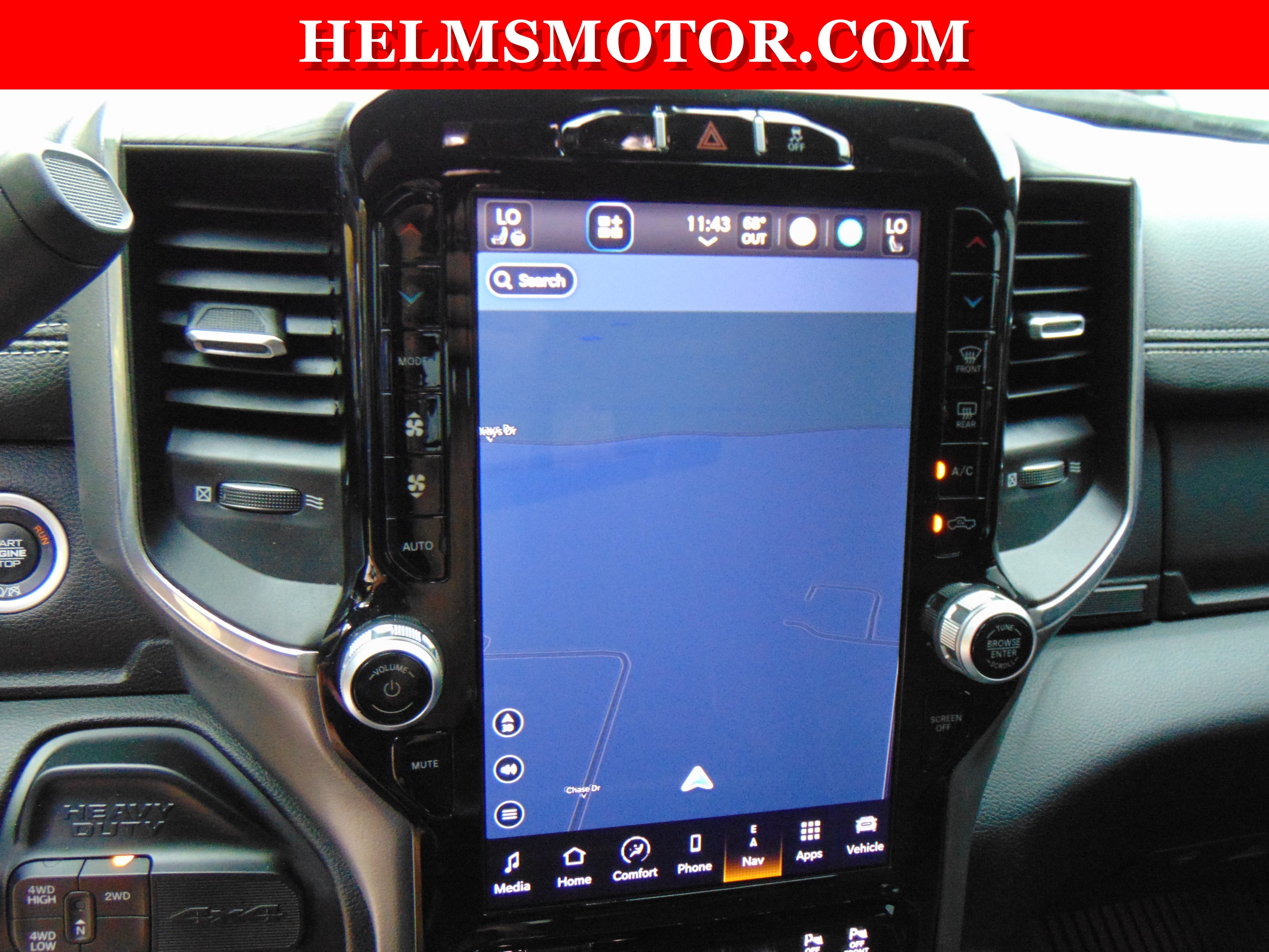 Used 2024 RAM 2500 Laramie w/ Sport Appearance Package AWD/4WD image 31