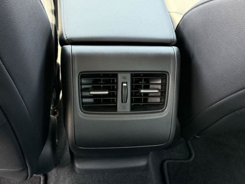 Used 2019 Honda Accord EX-L image 7
