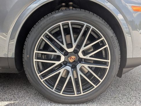 New 2026 Porsche Cayenne AWD/4WD image 29