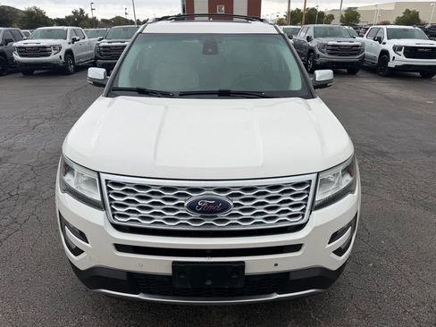 Used 2016 Ford Explorer Platinum AWD/4WD image 9