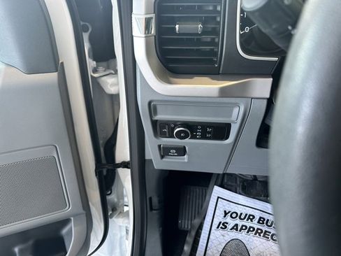 Used 2023 Ford F150 XLT w/ Trailer Tow Package image 13