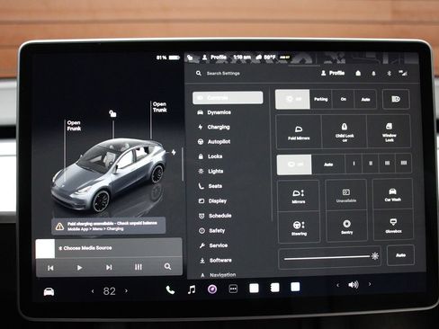 Used 2023 Tesla Model Y Long Range image 31