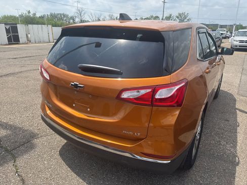 Used 2018 Chevrolet Equinox LT AWD/4WD image 27