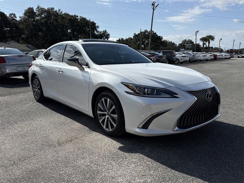 Used 2019 Lexus ES 350 image 7