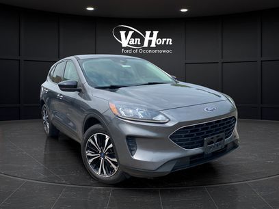 Used 2022 Ford Escape SE w/ SE Sport Appearance Package