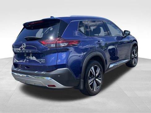 Certified 2023 Nissan Rogue Platinum w/ Platinum Premium Package AWD/4WD image 4