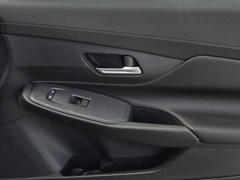 New 2026 Nissan Sentra SV image 8