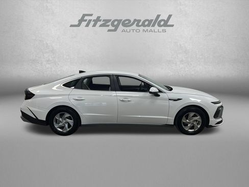 Used 2025 Hyundai Sonata SE FWD image 7