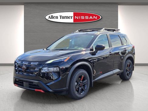 New 2026 Nissan Rogue SV image 3