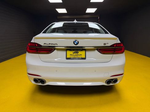 Used 2017 BMW ALPINA B7 xDrive ALPINA B7 xDrive Sedan 4D image 5