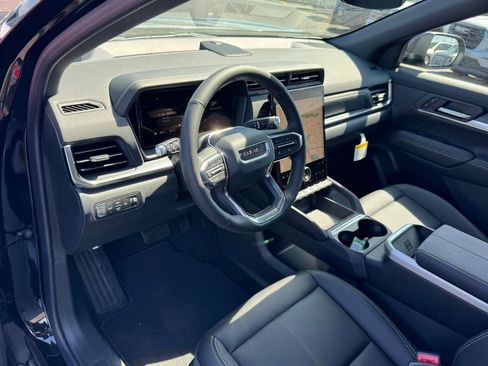 New 2026 GMC Terrain Elevation w/ Elevation Premium Package AWD/4WD image 17