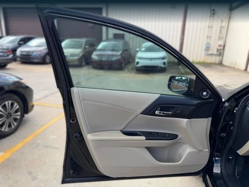 Used 2013 Honda Accord EX-L image 14
