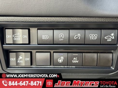 Used 2023 Toyota Tundra Platinum w/ Advanced Package image 25