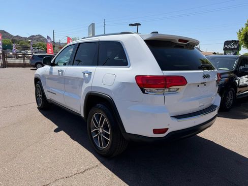 Used 2017 Jeep Grand Cherokee Limited w/ Luxury Group II RWD image 6