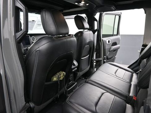 Used 2023 Jeep Wrangler Unlimited Sahara w/ Cold Weather Group image 13