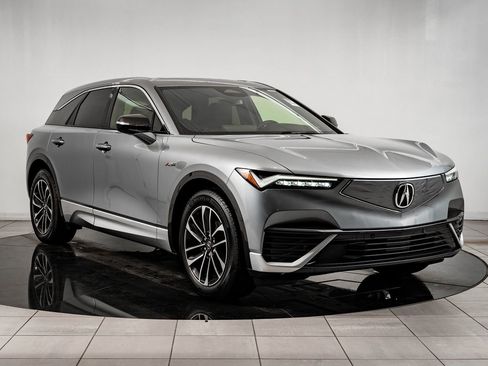 Certified 2024 Acura ZDX A-Spec image 5