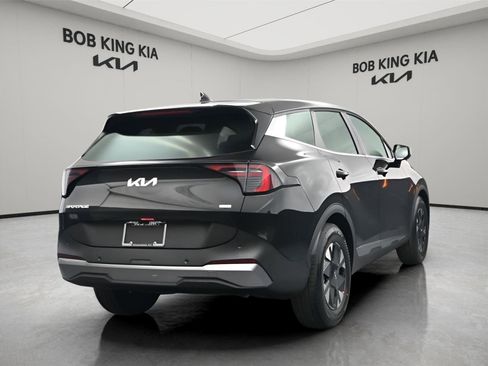 New 2026 Kia Sportage LX FWD image 26