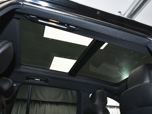 Used 2025 Mercedes-Benz GLS 450 4MATIC image 66