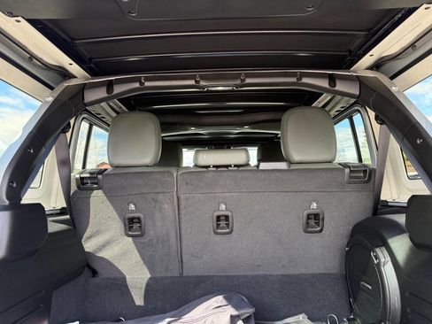 Used 2024 Jeep Wrangler High Altitude image 14