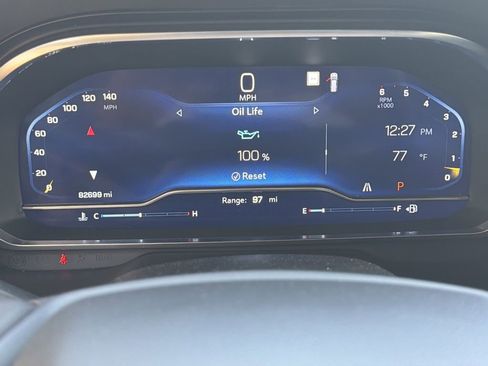 Used 2022 Chevrolet Suburban LT w/ Luxury Package image 30