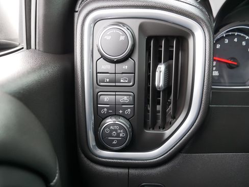 Used 2019 Chevrolet Silverado 1500 LTZ w/ LTZ Plus Package image 26