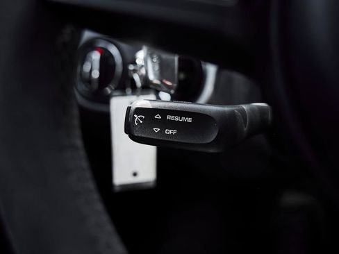 Used 2018 Porsche 911 GT3 RWD image 48