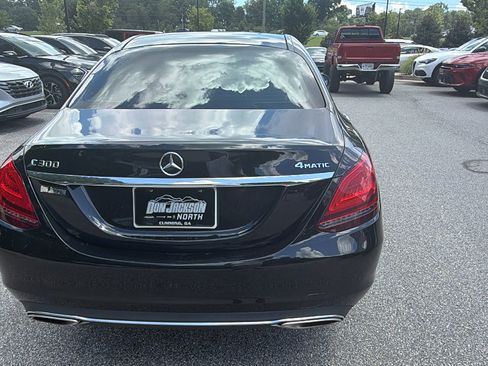 Used 2021 Mercedes-Benz C 300 4MATIC Sedan w/ Premium Package image 9