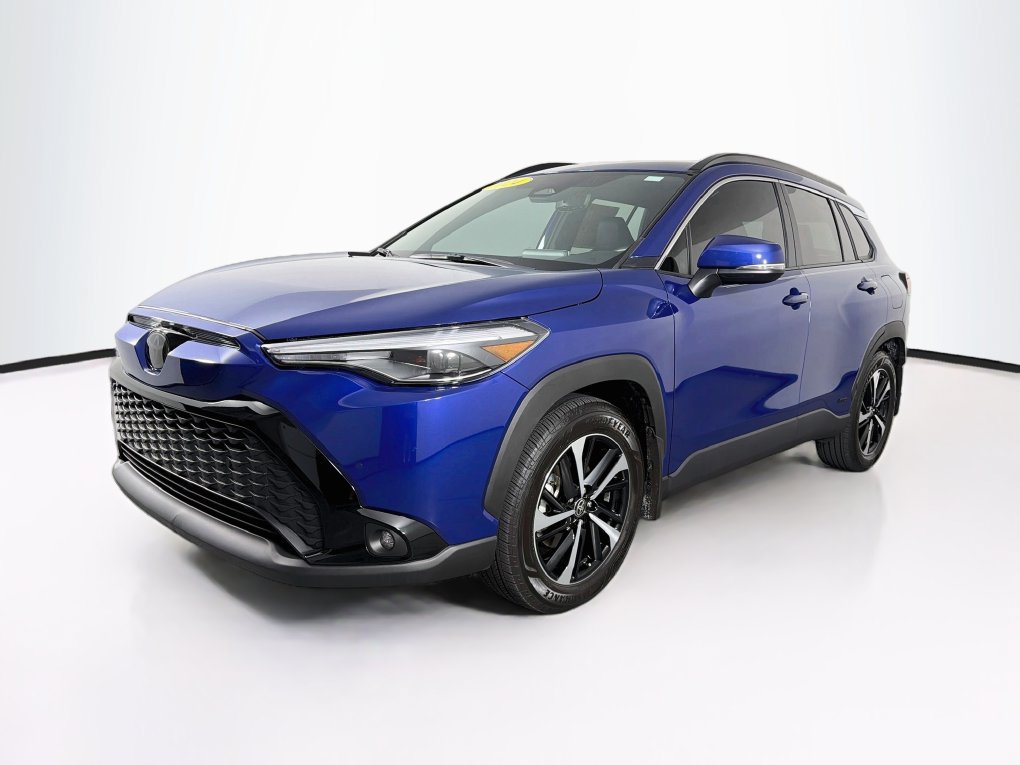 Used 2024 Toyota Corolla Cross AWD Hybrid w/ Convenience Package image 3
