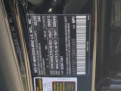 Used 2025 Mercedes-Benz GLS 450 4MATIC image 37