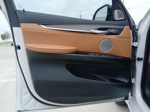 Used 2015 BMW X6 xDrive35i image 20